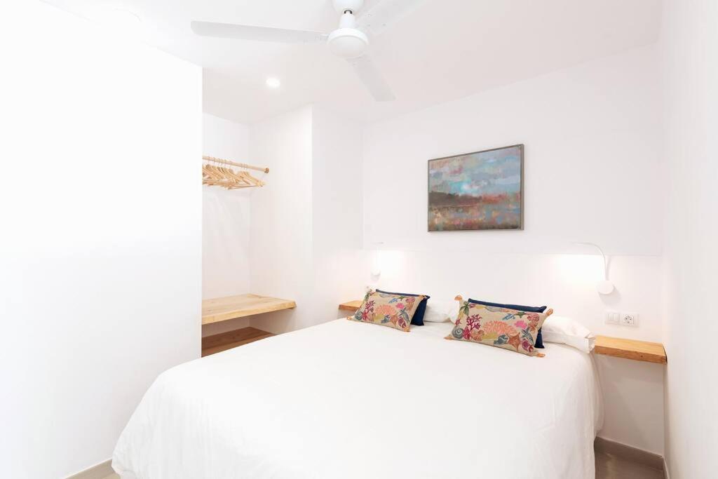 Beachfront With Open Terrace In Canteras Appartement